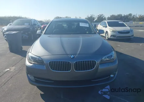2013 BMW 528I z USA, uszkodzony, nr VIN WBAXG5C54DDY35609